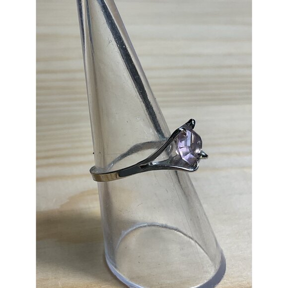 Silver Tone Banded Ring with Purple Center Stone - Picture 2 of 4